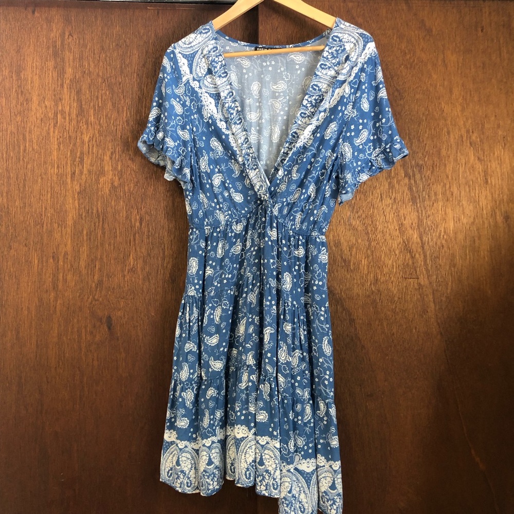SHEIN Blue Paisley-Print V-Neck Midi Dress